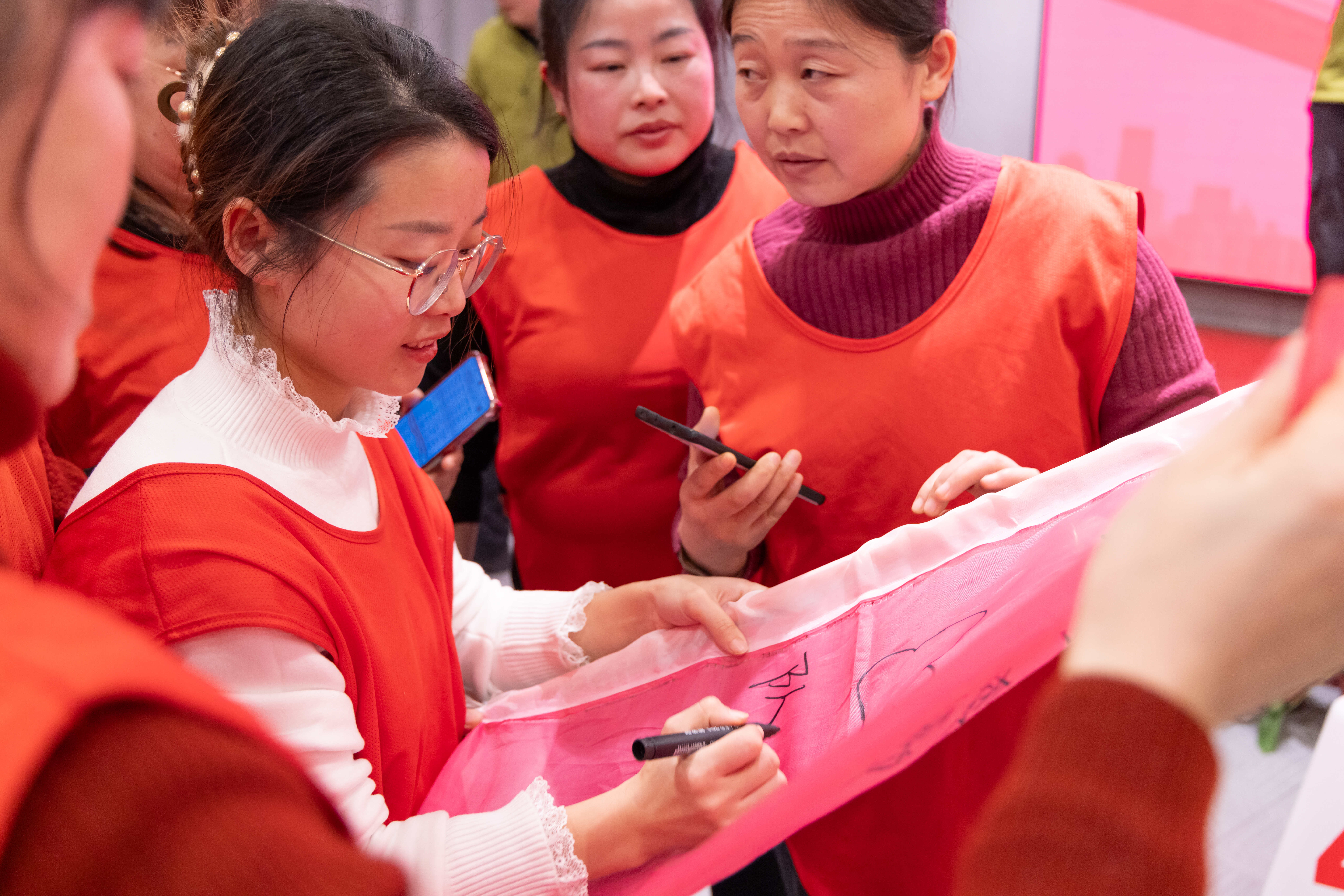 9999js��ɳ��Ʒ��(�й�)���޹�˾