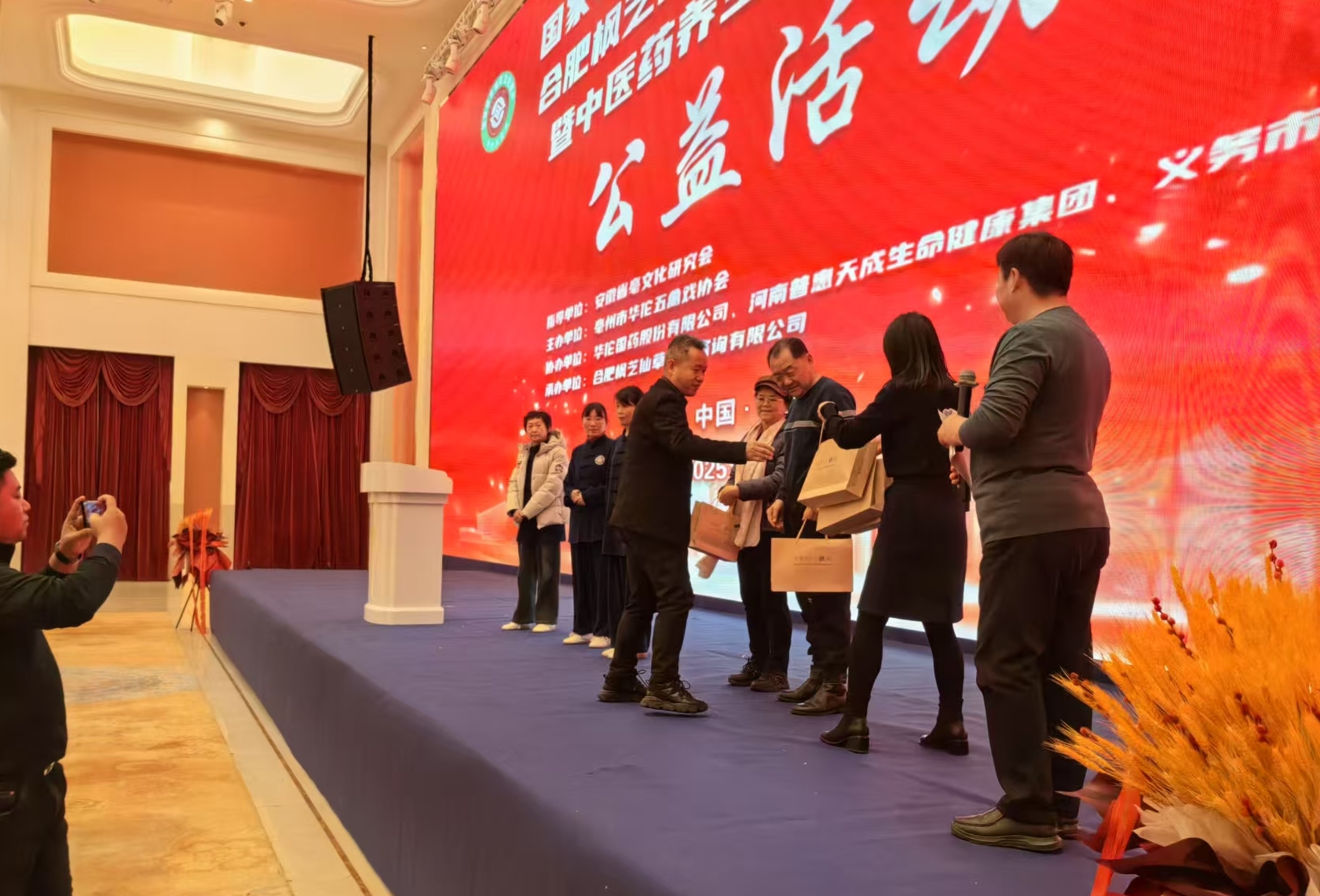 9999js��ɳ��Ʒ��(�й�)���޹�˾